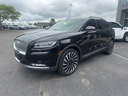 2022 Lincoln Nautilus Black Label