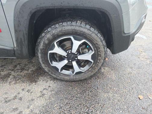 2021 Jeep Renegade Trailhawk