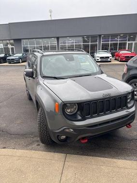 2021 Jeep Renegade Trailhawk