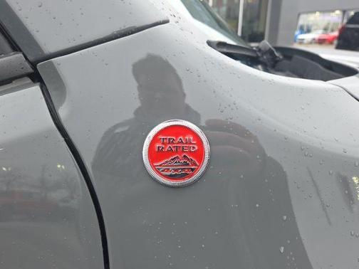 2021 Jeep Renegade Trailhawk