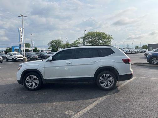 2023 Volkswagen Atlas 3.6L SE w/Technology