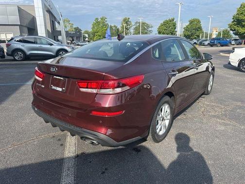 2019 Kia Optima LX