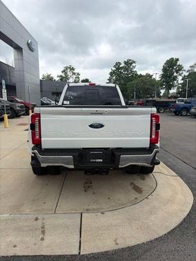 White Metallic 2026 Ford F-350 Lariat Super Duty
