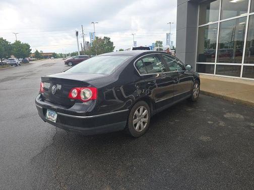 Black 2007 Volkswagen Passat 2.0T