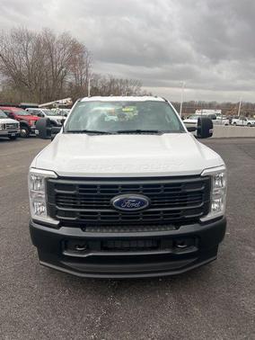 2025 Ford F-350 XL
