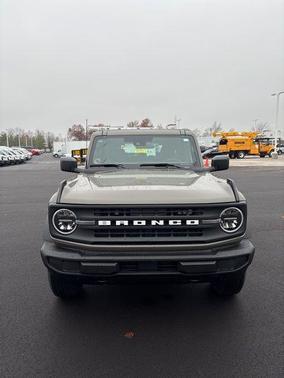 2025 Ford Bronco Base