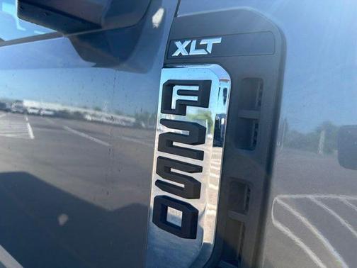 Gray Metallic 2023 Ford F-250 XLT