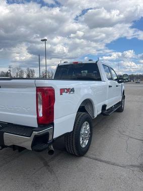2025 Ford F-350 XLT