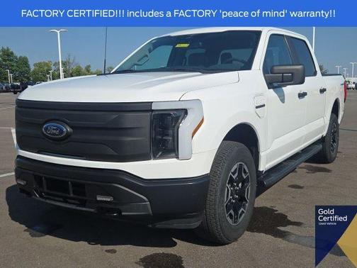 Oxford White 2023 Ford F-150 Lightning Pro