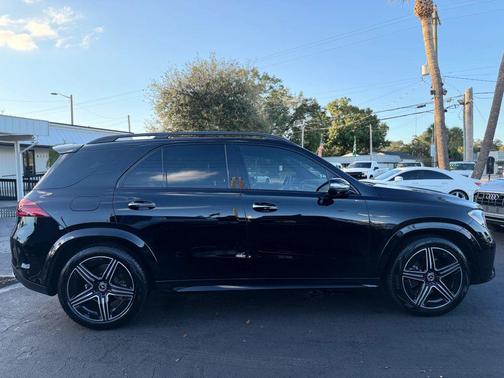 2025 Mercedes-Benz GLE 450 4MATIC