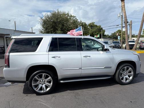 2015 Cadillac Escalade Luxury