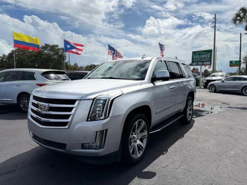2015 Cadillac Escalade Luxury