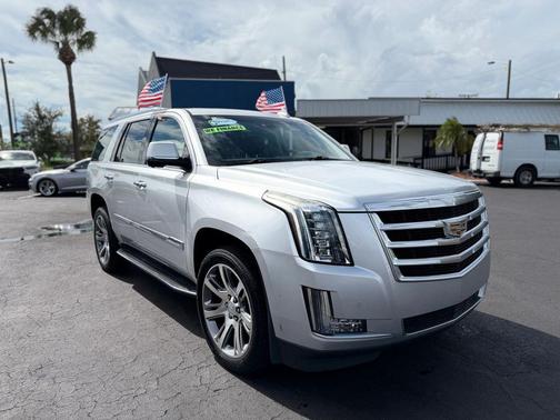 2015 Cadillac Escalade Luxury