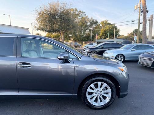 2015 Toyota Venza XLE
