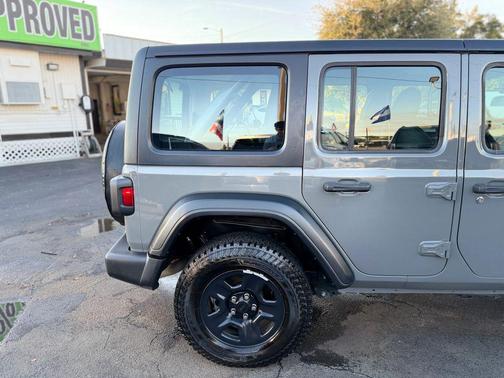 2021 Jeep Wrangler Unlimited Sport