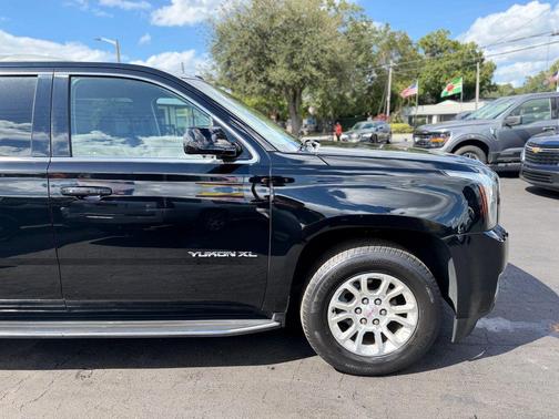 2018 GMC Yukon XL SLT