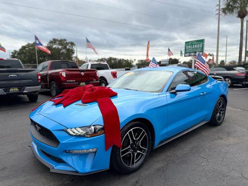 2022 Ford Mustang EcoBoost