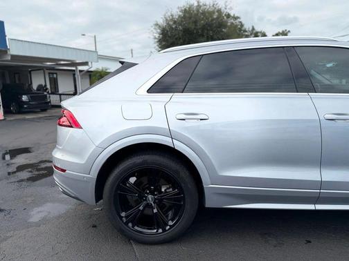2019 Audi Q8 3.0T Premium Plus