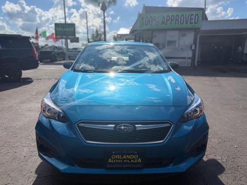 2017 Subaru Impreza 2.0i