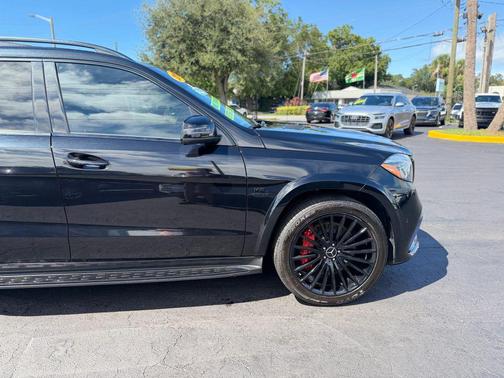2017 Mercedes-Benz AMG GLS 63 4MATIC