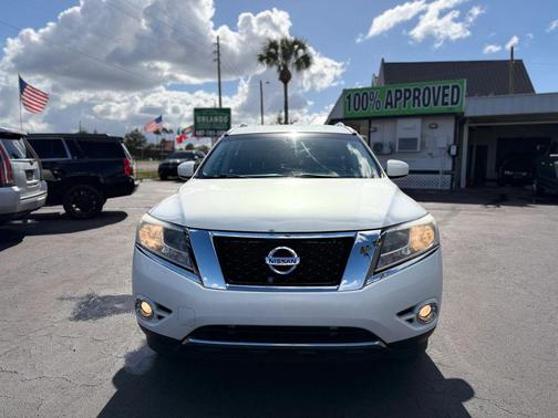 2014 Nissan Pathfinder SL