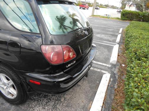 1999 Lexus RX 300 Base