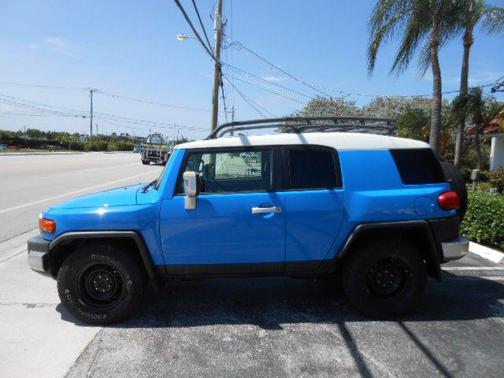 BLUE 2007 Toyota FJ Cruiser Base