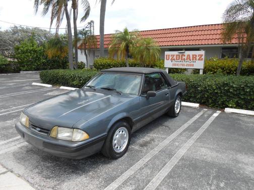 GRAY 1989 Ford Mustang LX Sport