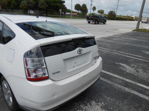2005 Toyota Prius Base