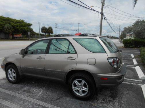 SAND 2002 Lexus RX 300 Base