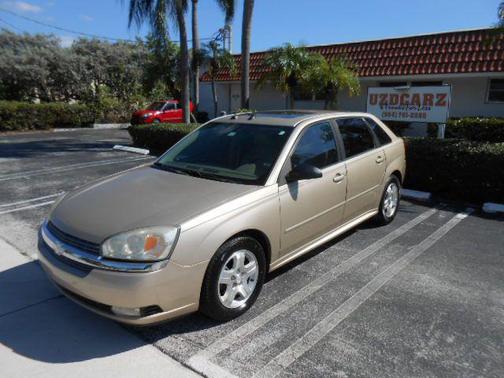 GOLD 2004 Chevrolet Malibu Maxx LT