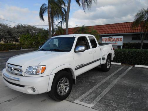 2004 Toyota Tundra SR5