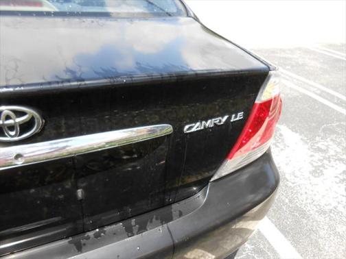 2005 Toyota Camry LE