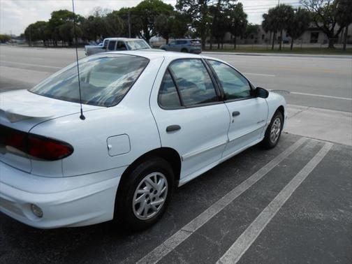 2002 Pontiac Sunfire SE