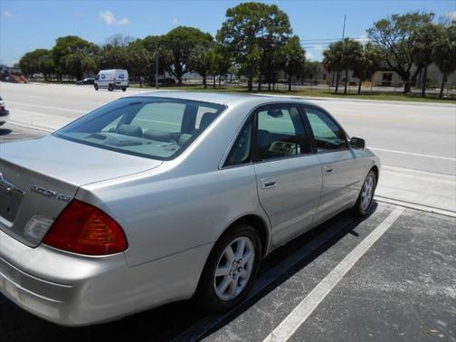 2001 Toyota Avalon
