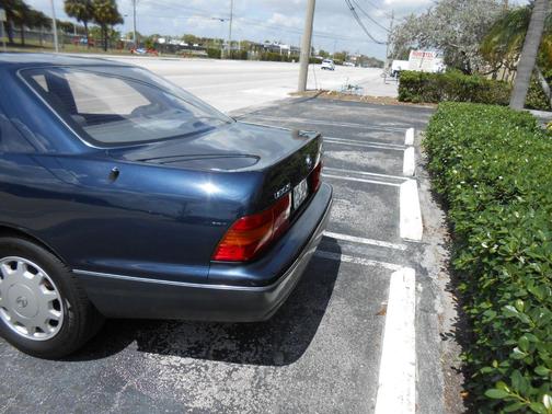 1996 Lexus LS 400 Base