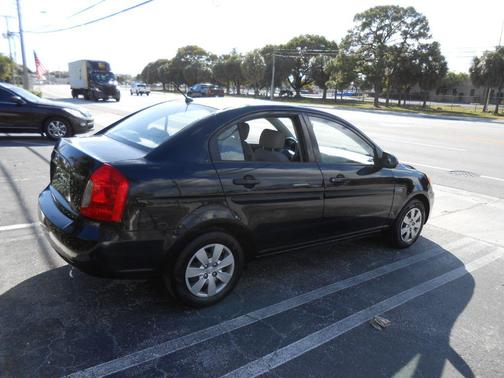 2008 Hyundai Accent GLS