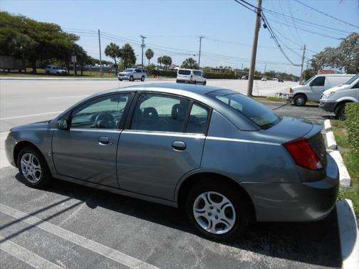 2004 Saturn Ion 2