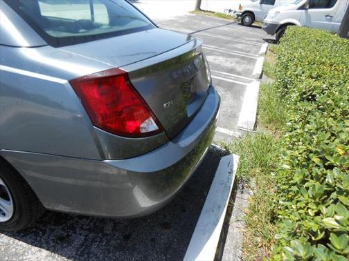 2004 Saturn Ion 2