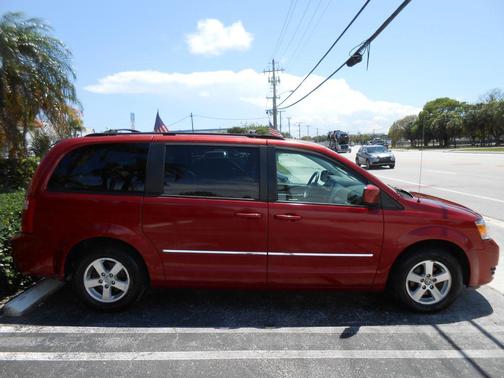 BURG 2009 Dodge Grand Caravan SXT