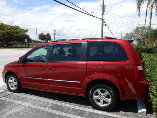 BURG 2009 Dodge Grand Caravan SXT