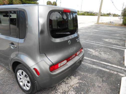GRAY 2009 Nissan Cube BASE
