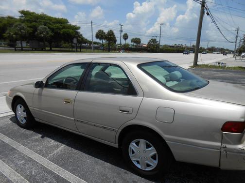 1997 Toyota Camry CE