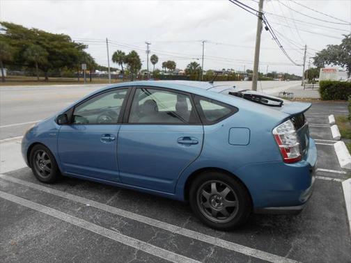 2007 Toyota Prius Base