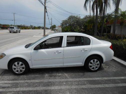 Summit White 2009 Chevrolet Cobalt LS