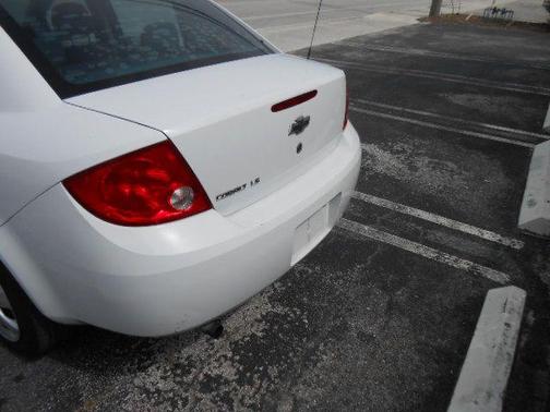 Summit White 2009 Chevrolet Cobalt LS