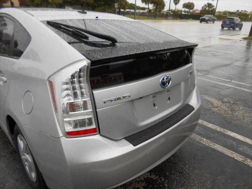 2010 Toyota Prius One