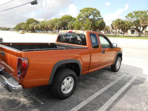 ORANGE 2005 Chevrolet Colorado Z85