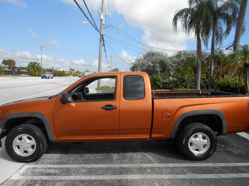 ORANGE 2005 Chevrolet Colorado Z85