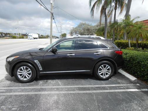 2012 INFINITI FX35 Base